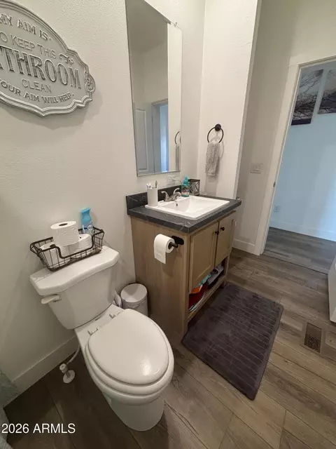 Bath - 216 E Aero Dr, Payson, AZ 85541 photo 5 of 6