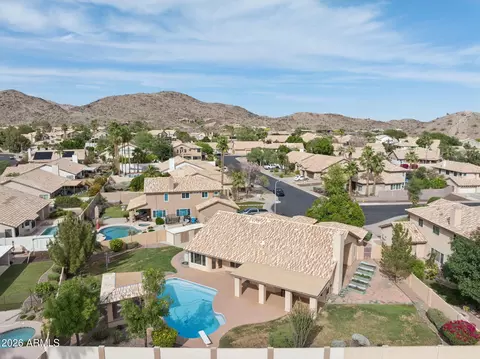 View/Area - 2451 E Dry Creek Rd, Phoenix, AZ 85048 photo 3 of 7