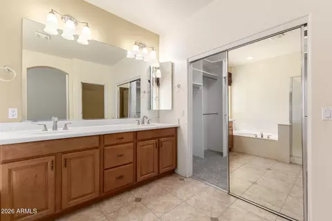 Bath - 10438 E Knowles Ave, Mesa, AZ 85209 photo 2 of 4