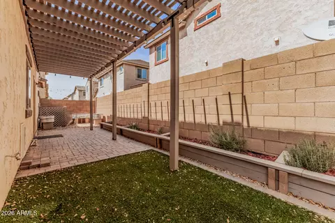 Exterior - 4188 E Tulsa St, Gilbert, AZ 85295 photo 3 of 6