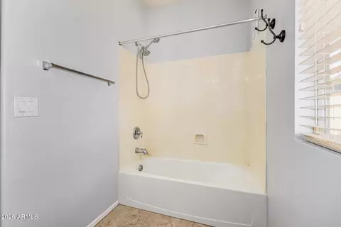 Bath - 4188 E Tulsa St, Gilbert, AZ 85295 photo 2 of 3