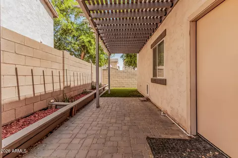 Exterior - 4188 E Tulsa St, Gilbert, AZ 85295 photo 5 of 6