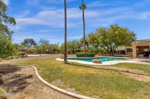 Exterior - 4139 E Colter St, Phoenix, AZ 85018 photo 13 of 14