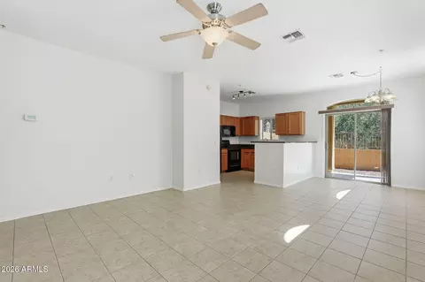 Living - 2250 E Deer Valley Rd #99, Phoenix, AZ 85024 photo 3 of 4