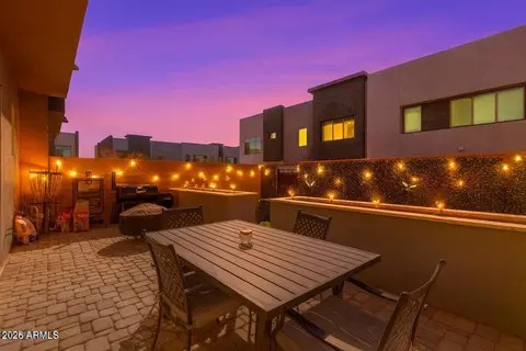 Exterior - 25318 N 19th Dr, Phoenix, AZ 85085 photo 3 of 4