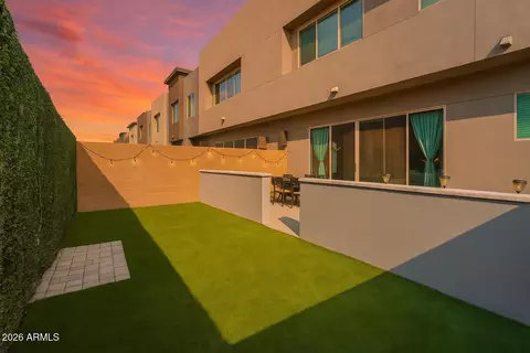 Exterior - 25318 N 19th Dr, Phoenix, AZ 85085 photo 2 of 4