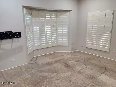 Living - 4615 E Monte Way, Phoenix, AZ 85044 photo 2 of 2