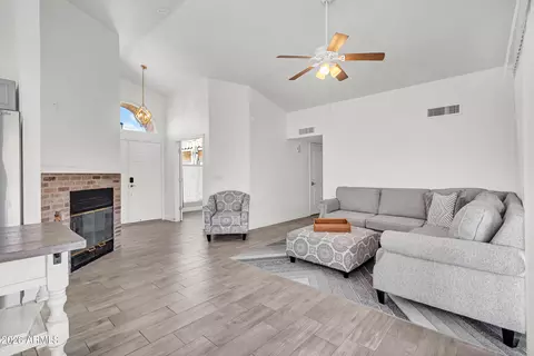 Living - 3945 E Salinas St, Phoenix, AZ 85044 photo 1 of 2