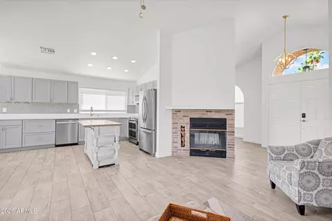 Kitchen - 3945 E Salinas St, Phoenix, AZ 85044 photo 4 of 4