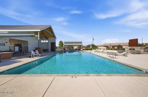 Exterior - 4058 E Catclaw St, Gilbert, AZ 85296 photo 5 of 6