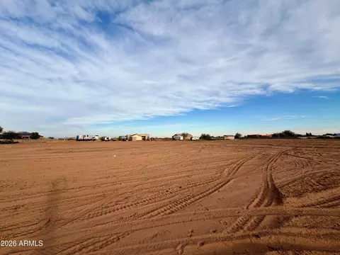 2300 W Montgomery Rd # X, Wittmann, AZ 85361