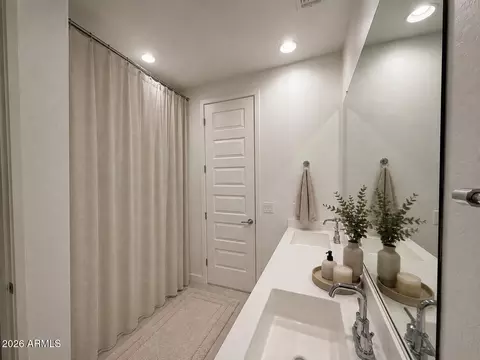 Bath - 2701 S Reavis Falls Rd, Apache Junction, AZ 85119 photo 4 of 4
