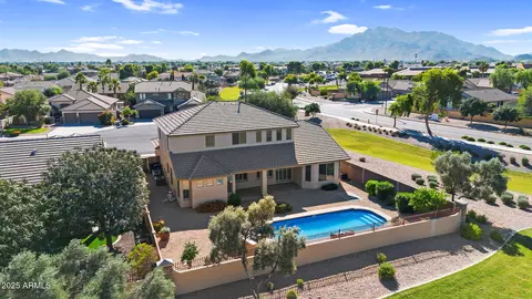 View/Area - 3586 E Riopelle Ct, Gilbert, AZ 85298 photo 6 of 27