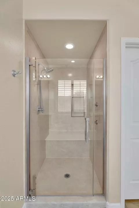 Bath - 3586 E Riopelle Ct, Gilbert, AZ 85298 photo 3 of 7