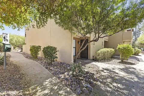 1425 E Desert Cove Ave #15, Phoenix, AZ 85020