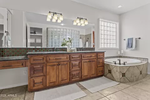 Bath - 3449 E Lions St, Phoenix, AZ 85018 photo 2 of 3