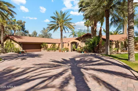 9817 N 36th St, Phoenix, AZ 85028