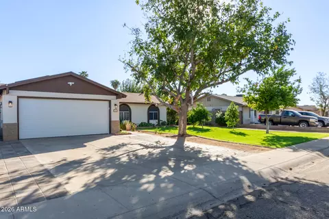 7411 W Vogel Ave, Peoria, AZ 85345