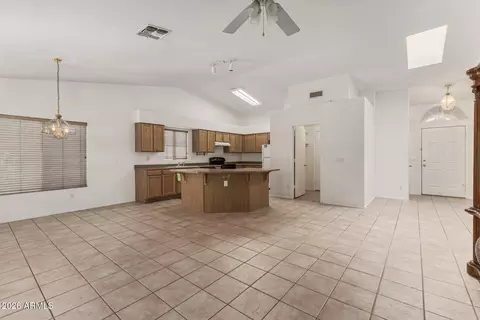 226 W Gail Dr, Gilbert, AZ 85233 photo 6