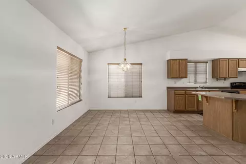 226 W Gail Dr, Gilbert, AZ 85233 photo 10