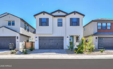 2431 W Los Arboles Pl, Chandler, AZ 85224