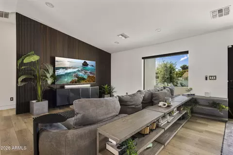 Living - 4334 E Lewis Ave, Phoenix, AZ 85008 photo 1 of 1