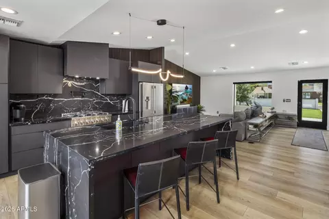 Kitchen - 4334 E Lewis Ave, Phoenix, AZ 85008 photo 8 of 12