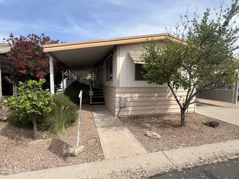 10960 N 67th Ave #33, Glendale, AZ 85304