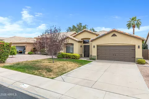 Exterior - 1511 E Black Diamond Dr, Gilbert, AZ 85296 photo 4 of 4