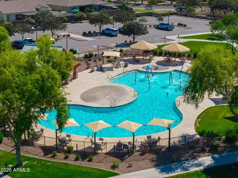 Exterior - 4575 E Waterman St, Gilbert, AZ 85297 photo 9 of 9