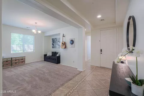 Entry Way - 4575 E Waterman St, Gilbert, AZ 85297 photo 2 of 6
