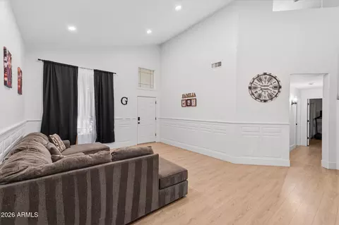 Entry Way - 10427 E Diamond Ave, Mesa, AZ 85208 photo 2 of 2