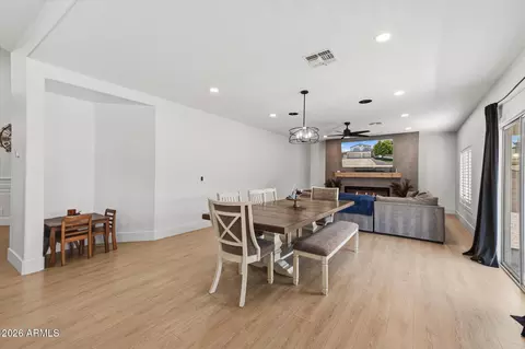 Dining - 10427 E Diamond Ave, Mesa, AZ 85208 photo 2 of 2