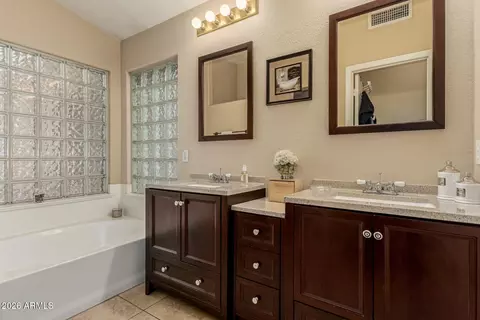 Bath - 7218 E Monte Ave, Mesa, AZ 85209 photo 1 of 3