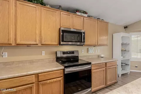 Kitchen - 7218 E Monte Ave, Mesa, AZ 85209 photo 2 of 2