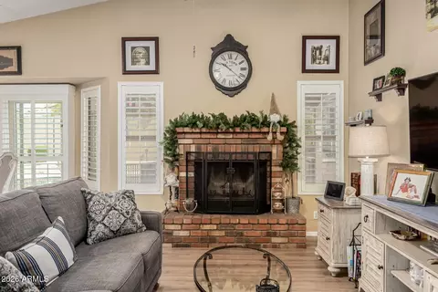 Living - 7218 E Monte Ave, Mesa, AZ 85209 photo 2 of 3