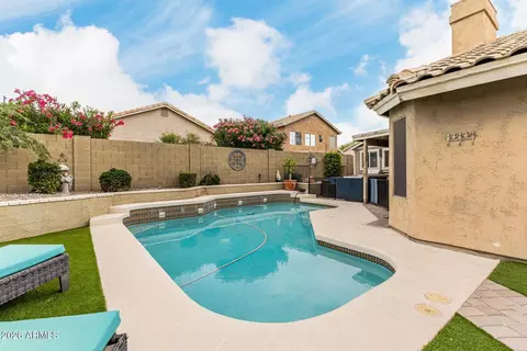 Exterior - 7218 E Monte Ave, Mesa, AZ 85209 photo 5 of 7