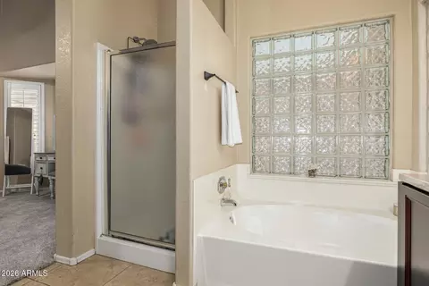 Bath - 7218 E Monte Ave, Mesa, AZ 85209 photo 2 of 3