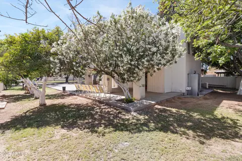 Exterior - 46 W 2nd St, Mesa, AZ 85201 photo 4 of 6