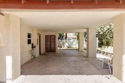 Exterior - 46 W 2nd St, Mesa, AZ 85201 photo 3 of 6