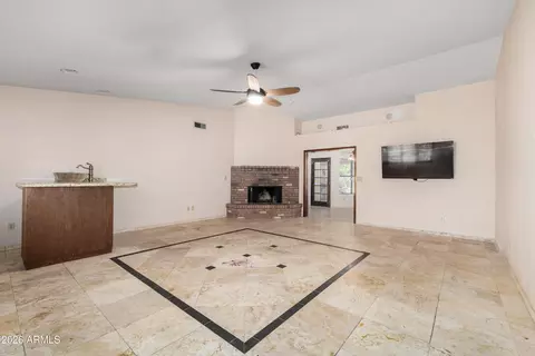 Living - 3152 E Irwin Ave, Mesa, AZ 85204 photo 1 of 4