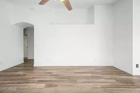 Living - 109 W Mohawk Dr, Phoenix, AZ 85027 photo 2 of 3