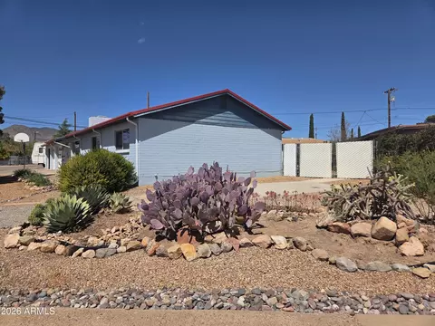 Exterior - 107 Mountain View Ave, Bisbee, AZ 85603 photo 4 of 18