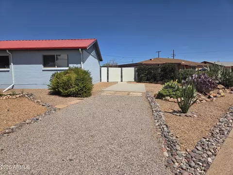 Exterior - 107 Mountain View Ave, Bisbee, AZ 85603 photo 3 of 18