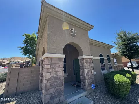 3921 E Sophie Ln, Phoenix, AZ 85042