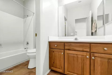 Bath - 5902 W Gambit Trl, Phoenix, AZ 85083 photo 4 of 5