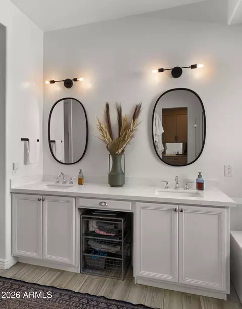 Bath - 10564 E Stearn Ave, Mesa, AZ 85212 photo 4 of 6