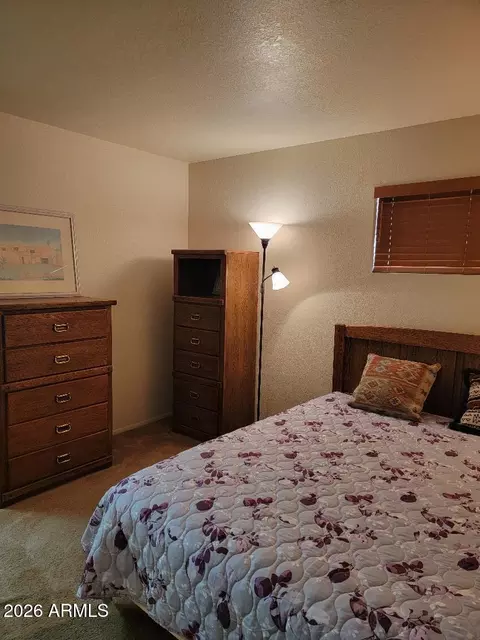Bedroom - 877 E Lancaster Cir, Florence, AZ 85132 photo 2 of 4