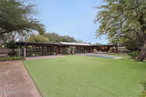 Exterior - 4324 E Stanford Dr, Phoenix, AZ 85018 photo 6 of 11