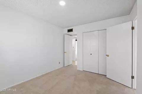 Bedroom - 6105 N 12th Way, Phoenix, AZ 85014 photo 2 of 4